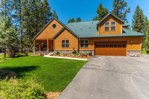 55851 Wood Duck Dr, Bend, OR 97707