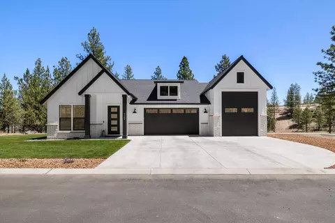 2169 NW Skyline Ranch Rd, Bend, OR 97703