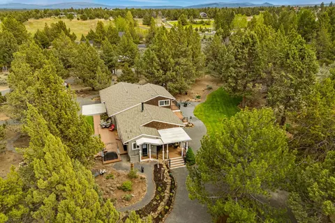 View/Area - 21873 Rincon Ave, Bend, OR 97702 photo 1 of 2