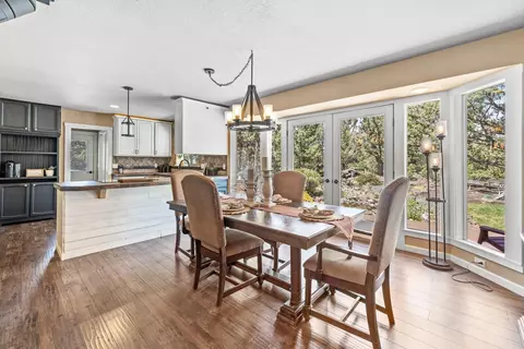 Dining - 21873 Rincon Ave, Bend, OR 97702 photo 3 of 5