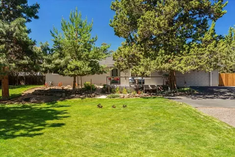 61375 SE King Jehu Way, Bend, OR 97702