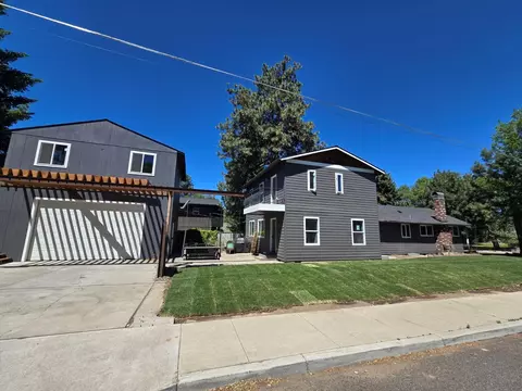 575 NE Olney Ave, Bend, OR 97701