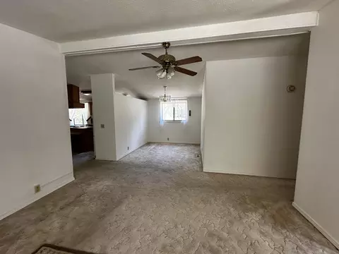 51385 Riverland Ave, La Pine, OR 97739 photo 3