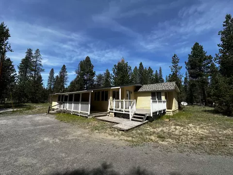 51385 Riverland Ave, La Pine, OR 97739