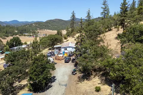 342 Leafwood Dr, Eagle Point, OR 97524 photo 8