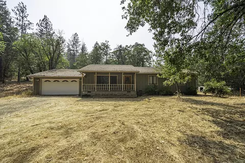4575 Evans Creek Rd, Rogue River, OR 97537