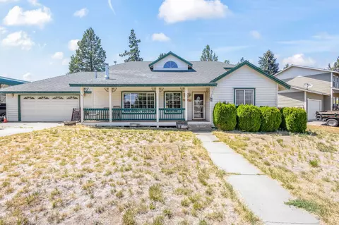 2341 SW Indian Ave, Redmond, OR 97756