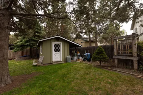 1645 NE Shepard Rd, Bend, OR 97701 photo 30