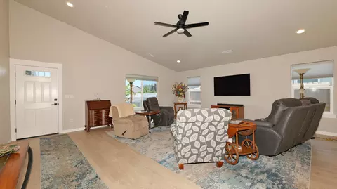 Other - 53 Hidden Valley Dr, Eagle Point, OR 97524 photo 1 of 10