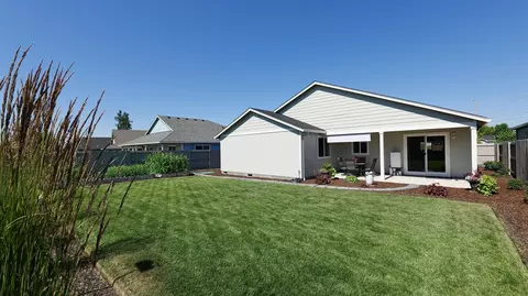 Exterior - 53 Hidden Valley Dr, Eagle Point, OR 97524 photo 4 of 9
