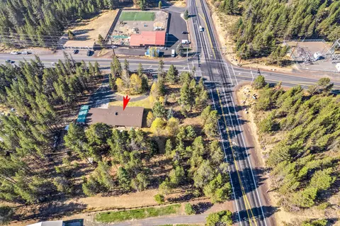 52390 Huntington Rd, La Pine, OR 97739