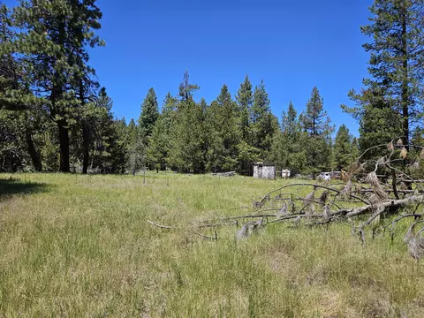 15466 15472 Cascade Dr, La Pine, OR 97739 photo 5