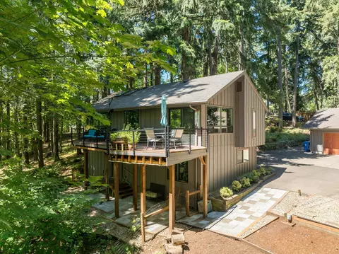 4370 N Shasta Loop, Eugene, OR 97405