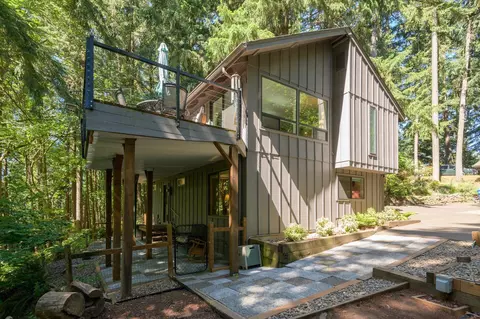 Other - 4370 N Shasta Loop, Eugene, OR 97405 photo 2 of 9