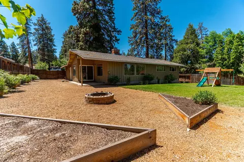 1016 NE Penn Ave, Bend, OR 97701