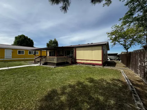 2143 E Z St, Malin, OR 97632