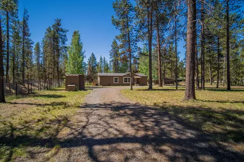 17025 Kasserman Dr, Bend, OR 97707