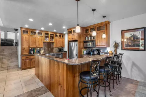 62610 Erickson Rd, Bend, OR 97701 photo 6