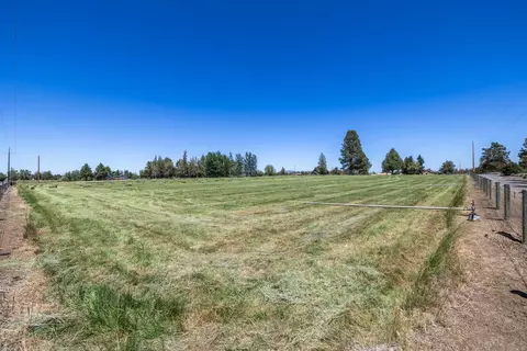 62610 Erickson Rd, Bend, OR 97701 photo 38