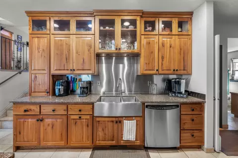 62610 Erickson Rd, Bend, OR 97701 photo 9