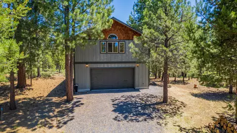 15150 Yellow Pine Loop, Bend, OR 97707 photo 34
