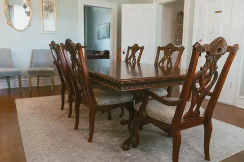 Dining - 883 Old Stage Rd, Central Point, OR 97502 photo 2 of 5