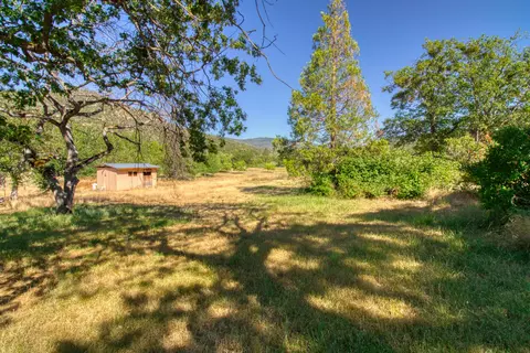 4611 E Antelope Rd, Eagle Point, OR 97524 photo 20