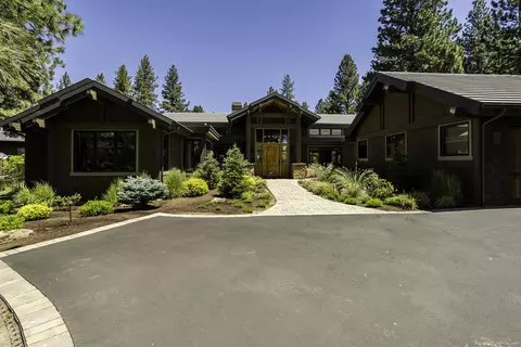 61428 Tam Mcarthur Loop, Bend, OR 97702 photo 3