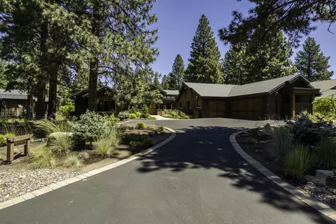 61428 Tam Mcarthur Loop, Bend, OR 97702 photo 12