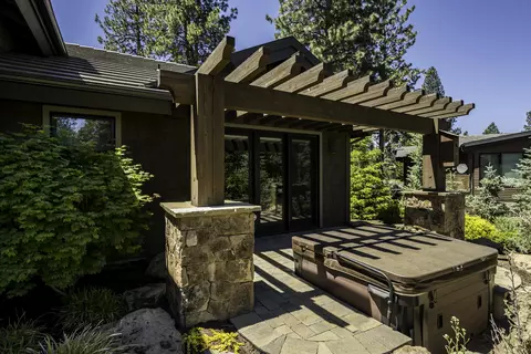 61428 Tam Mcarthur Loop, Bend, OR 97702 photo 24