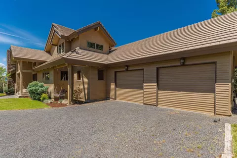 Exterior - 64236 Crosswinds Rd, Bend, OR 97703 photo 3 of 14