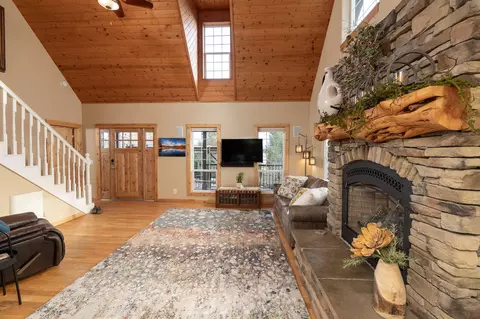 Other - 24025 Skywagon Dr, Bend, OR 97701 photo 1 of 13