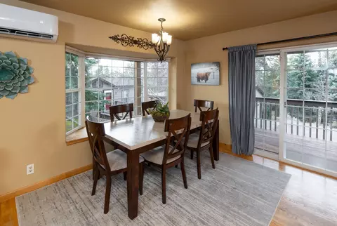 Dining - 24025 Skywagon Dr, Bend, OR 97701 photo 1 of 2