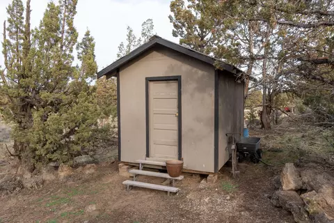 Other - 24025 Skywagon Dr, Bend, OR 97701 photo 10 of 13