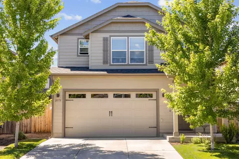 21173 SE Azalia Ave, Bend, OR 97702 photo 1