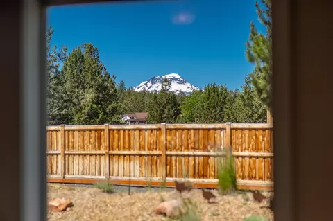 Exterior - 66590 W Cascade, Bend, OR 97703 photo 16 of 24