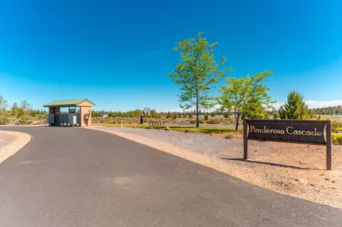 Exterior - 66590 W Cascade, Bend, OR 97703 photo 22 of 24