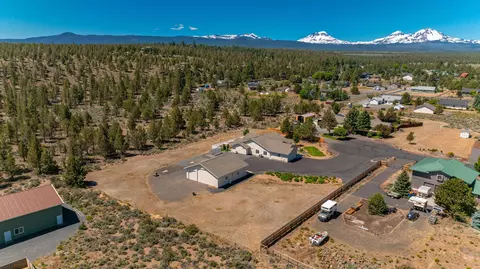 View/Area - 66590 W Cascade, Bend, OR 97703 photo 1 of 7