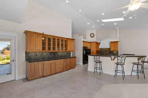 Kitchen - 66590 W Cascade, Bend, OR 97703 photo 1 of 5