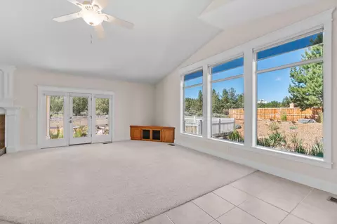 Living - 66590 W Cascade, Bend, OR 97703 photo 3 of 7