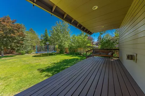 63238 Eastview Dr, Bend, OR 97701 photo 12