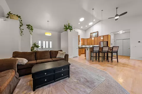 63238 Eastview Dr, Bend, OR 97701 photo 26