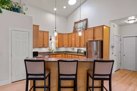 63238 Eastview Dr, Bend, OR 97701 photo 28