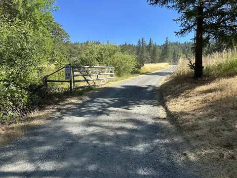 5102 Humbug Creek Rd, Applegate, OR 97530