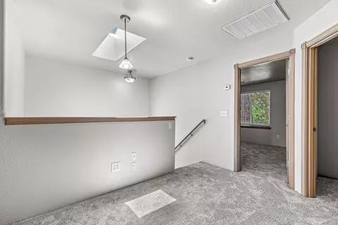 655 Shadow Way, Central Point, OR 97502 photo 12