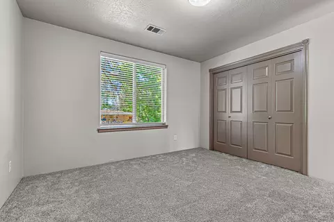 655 Shadow Way, Central Point, OR 97502 photo 21