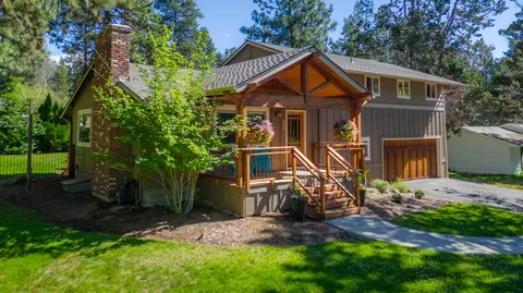 1324 NW Vicksburg Ave, Bend, OR 97703