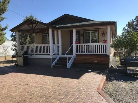 11175 SW Pixie Ln, Culver, OR 97734 photo 3