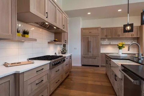 Kitchen - 19143 Cartwright Ct, Bend, OR 97702 photo 1 of 4