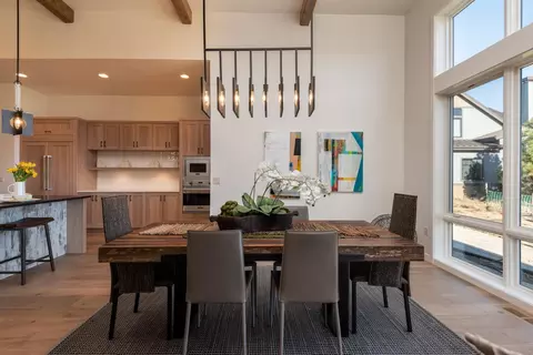 Dining - 19143 Cartwright Ct, Bend, OR 97702 photo 1 of 1